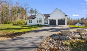 173 Tamrox Dr, Arundel, ME 04046