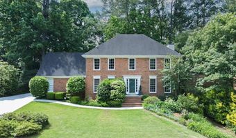 2953 Four Oaks Dr, Dunwoody, GA 30360