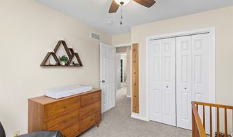 118 21st St SW, Altoona, IA 50009