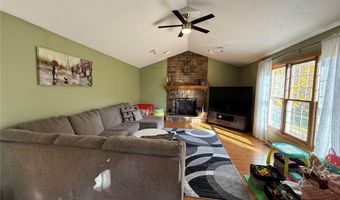 251 Kingston Dr, Aurora, OH 44202