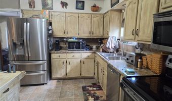 5421 Bybee Ave, Ashland, KY 41102