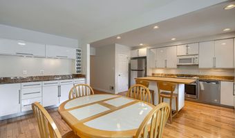 209 SCOTT St, Baltimore, MD 21230