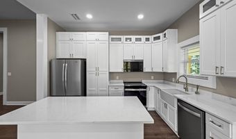 1289 Bruner Pond Rd, Ashford, AL 36312