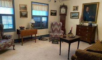 46 Club House Ln 9, Auburn, ME 04210