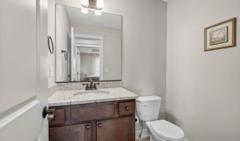 2027 NW 24th St, Ankeny, IA 50023