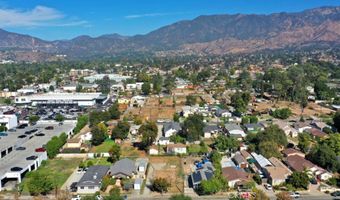 343 W Woodbury Rd, Altadena, CA 91001