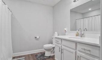 603 S Raccoon Rd 13, Austintown, OH 44515