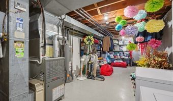 1155 Romayne Dr, Akron, OH 44313