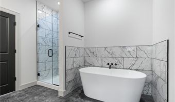 1081 Whistler St, Bentonville, AR 72713