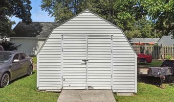 122 E Jefferson St, Auburn, IN 46706