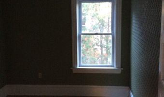 73-75 N Champlain St, Burlington, VT 05401