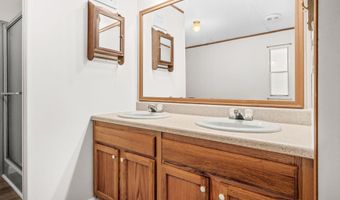6373 Kilcrease Rd, Baker, FL 32531