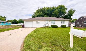820 S 1st St, Albion, NE 68620