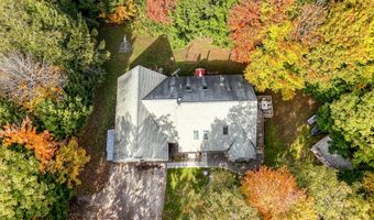 42 Lee Dr, Albion, ME 04910