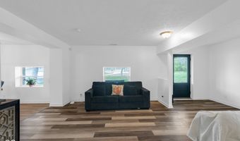 7845 Bluff Rd, Indianapolis, IN 46217