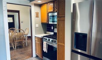 416 N 9th St, Atchison, KS 66002