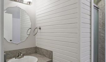 499 Breakwater Dr, Benton, MS 39039