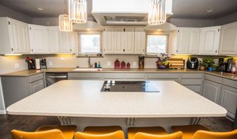 812 1st St, Abernathy, TX 79311