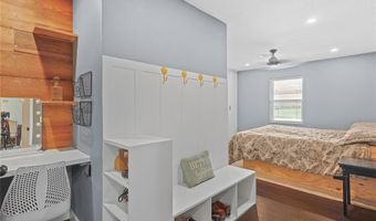 204 Lynch Dr, Alvord, TX 76225