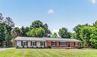 819 Sawyersville Rd, Asheboro, NC 27205