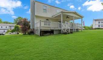 2017 S Trillium Dr, Aliquippa, PA 15001