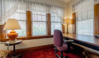 472 E Tallmadge Ave, Akron, OH 44310