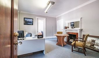146 State St, Augusta, ME 04330
