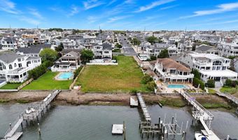 6088 Ocean Dr, Avalon, NJ 08202