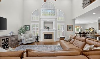 1363 AVALON Ln, Anniston, AL 36207