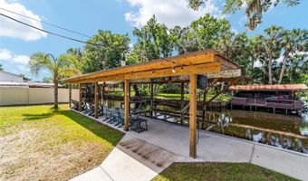 24628 FOX Rd, Astor, FL 32102