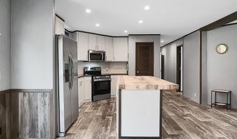 317 Pooshee Plantation Way, Bonneau, SC 29431