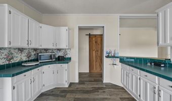 6439 Cedar Grove Rd, Big Sandy, TN 38221