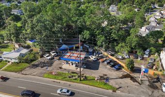 560 State Route 36, Belford, NJ 07718