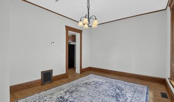 405 Silver St, Akron, OH 44303