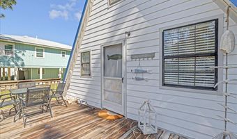 50 Fiesta Dr, Alligator Point, FL 32346