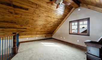 8 Funny Bird Ln, Buffalo, WY 82834