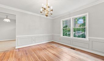 5105 SKYLINE VILLAGE Ct #8, Alexandria, VA 22302