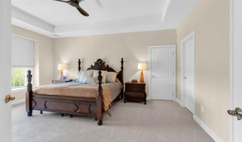 42 Ridgeview Way, Allentown, NJ 08501