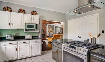 9 Longview Dr, Bow, NH 03304