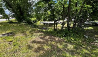1041 Cleveland Ave, Baxter Springs, KS 66713