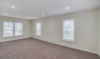 25 E HIGH St, Felton, DE 19943
