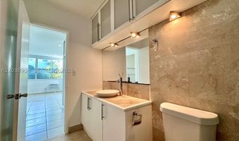 1060 98th St 24, Bay Harbor Islands, FL 33154
