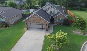 409 Brittany Ct, Aurora, MO 65605