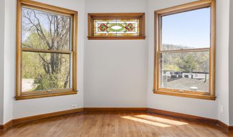 90 Grand Ave, Beattyville, KY 41311