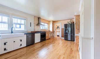 729 ERIE Ave, Astoria, OR 97103