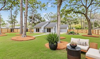 10 Chesterfield Lake Dr, Beaufort, SC 29906