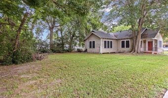 709 E Lafayette St, Abbeville, LA 70510