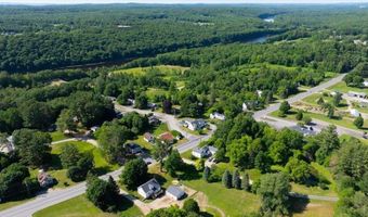 817 Riverside Dr, Augusta, ME 04330