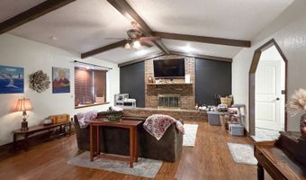 2100 Mockingbird Ln, McAlester, OK 74501