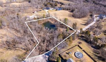 5295 Hackmann Rd, Augusta, MO 63332